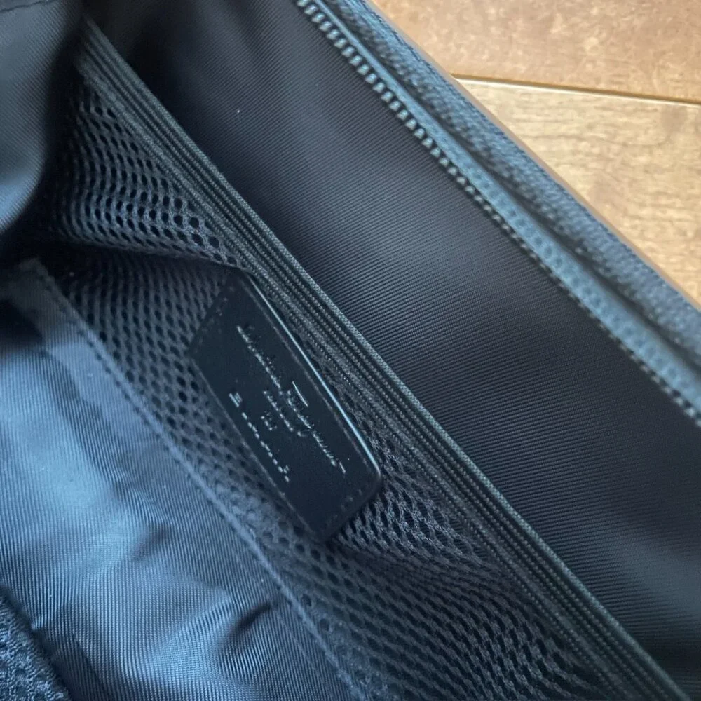 NEW Salvatore Ferragamo Sleek Black Hardcase Travel Case with Amenities - Picture 5 of 7